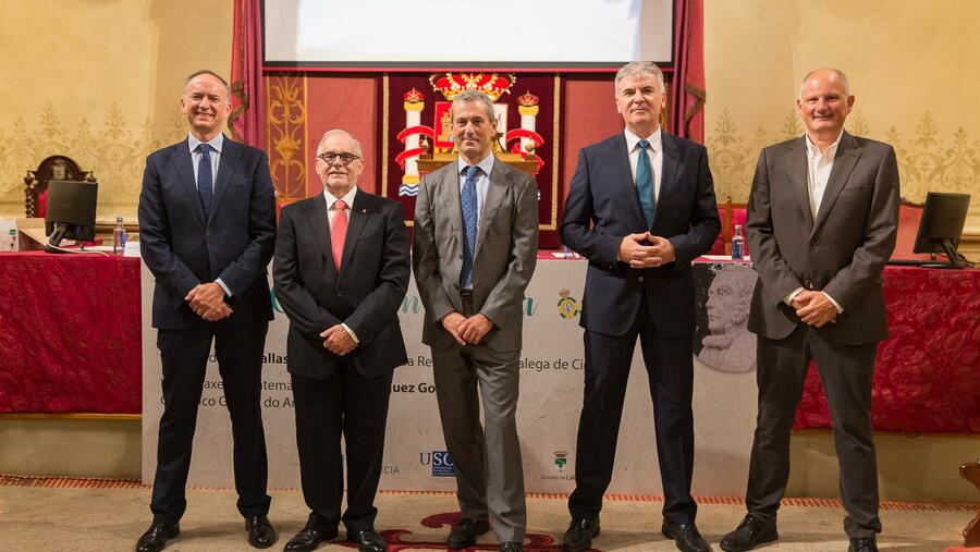 De esquerda a dereita, Diego peña, Antonio Figueiras (CSIC), Pedro Arias (UVigo), Santiago Lago e Alberto Bugarín. Foto: RAGC