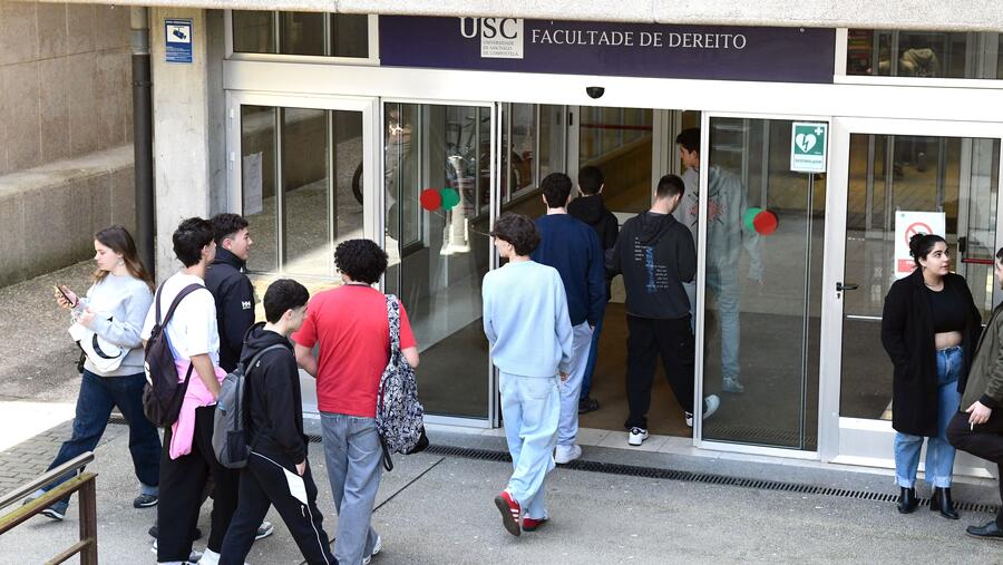 Imaxe de arquivo da Facultade de Dereito da USC. FOTO: Santi Alvite 