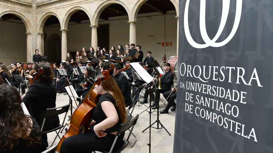 Imaxe de arquivo dun concerto do Coro e a Orquestra da USC. Foto: Santi Alvite