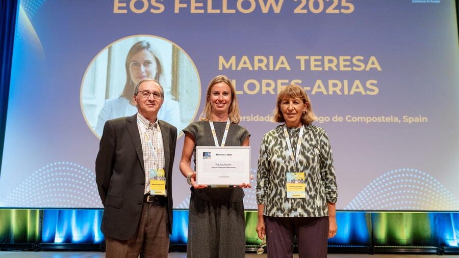 Maite Flores, no momento de recoller o recoñecemento