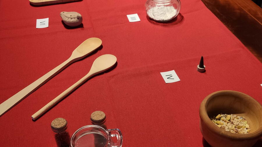 Produtos e material cos que se experimentará no obradoiro da Domus