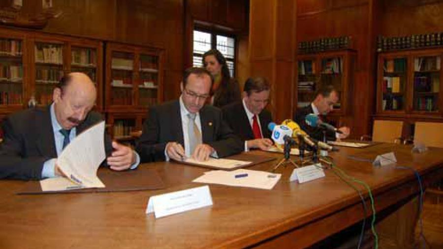 De esquerda a dereita, José Pardo, Senén Barro, José Rodríguez Andina e Jaime López