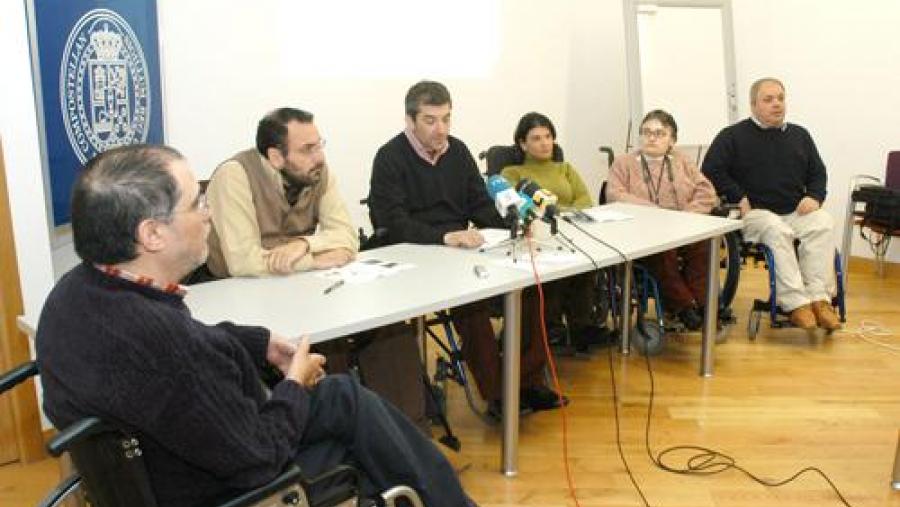 A nova asociación VIGALICIA presentárona os seus membros na Casa Jimena e Elisa Fernández de la Vega