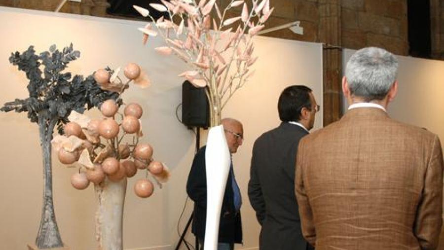 Detalle das pezas expostas na mostra A visita de Prosperina do escultor lisboeta João Cutileiro