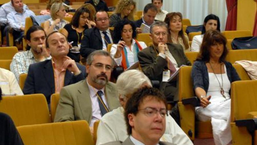 No congreso participan especialistas universitarios da UE así como representantes da administración pública