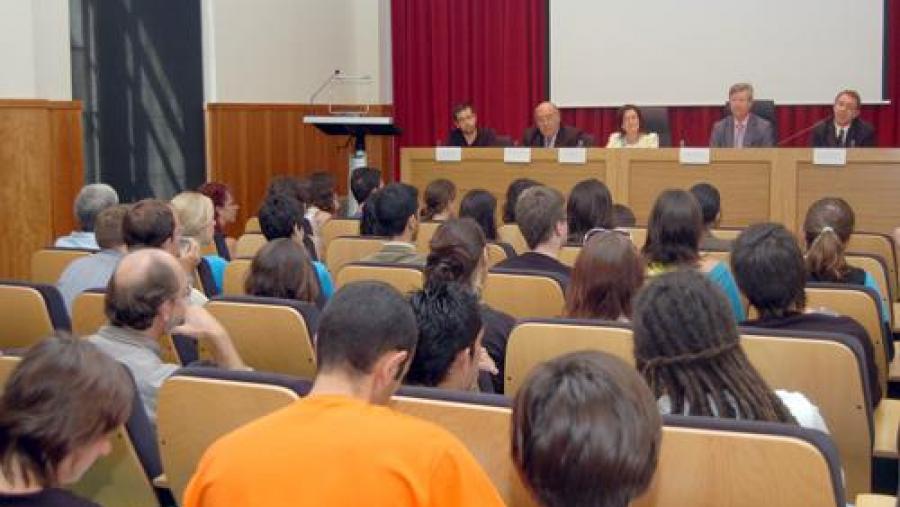 Alumnos estranxeiros asistiron ao acto de clausura dos cursos de lingua e cultura galegas