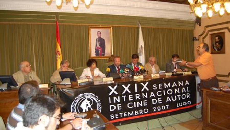 Os representantes das entidades colaboradoras presentaron este luns no Concello de Lugo o programa da XXIX Semana Internacional do Cine de Autor