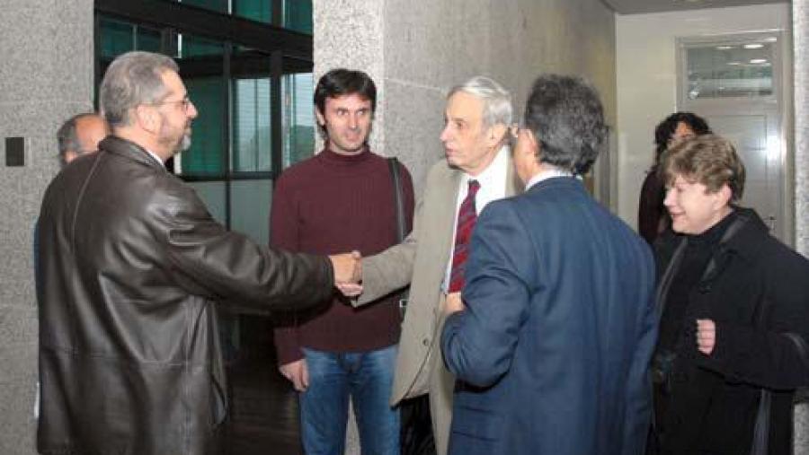 Nash asistiu no Centro de Estudos Avanzados a un encontro con investigadores