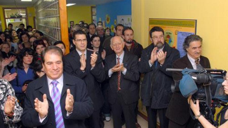 O acto inaugural das novas instalacións contou con numerosos asistentes