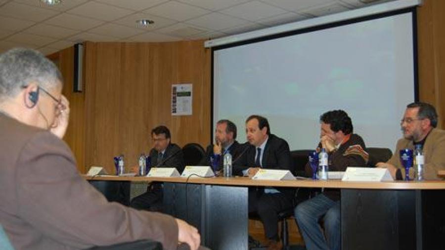 Javier Bueno, López Orozco, Carlos Herrero, Javier Bruña e Antonio Rigueiro, durante o acto de inauguración