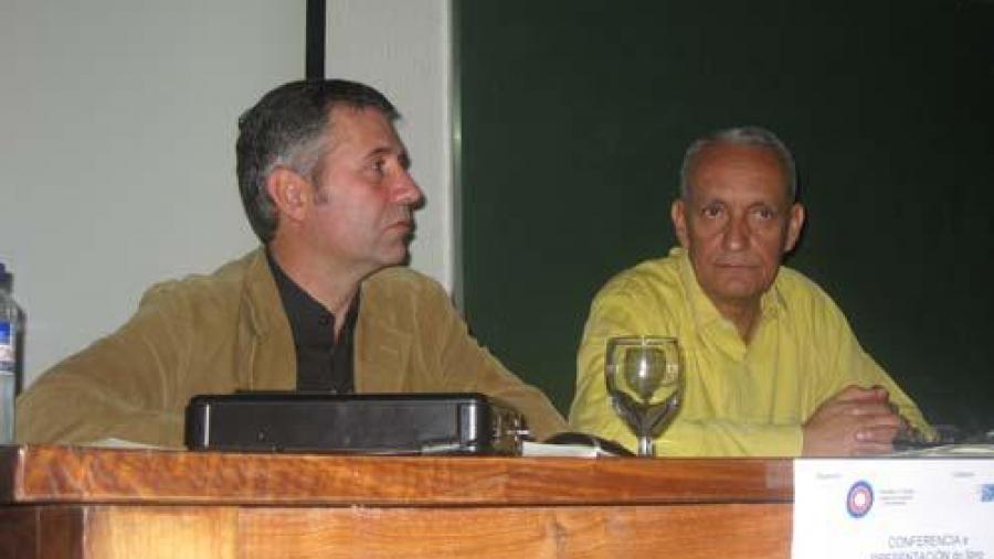 Lourenzo Fernández Prieto xunto a Bechir Yazidi