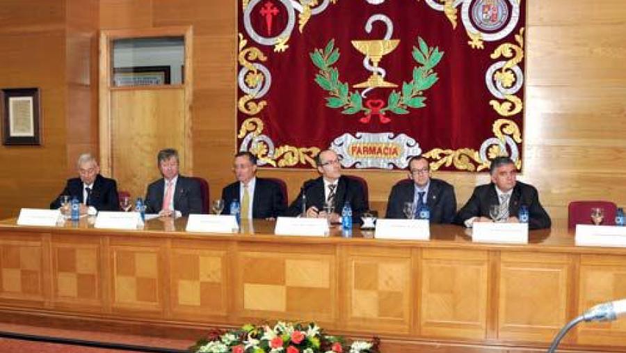 De esquerda a dereita, Manuel Sanmartín, José M. Mayán, Manuel Puga, Senén Barro, José Díez de Castro e Juan J. Torres