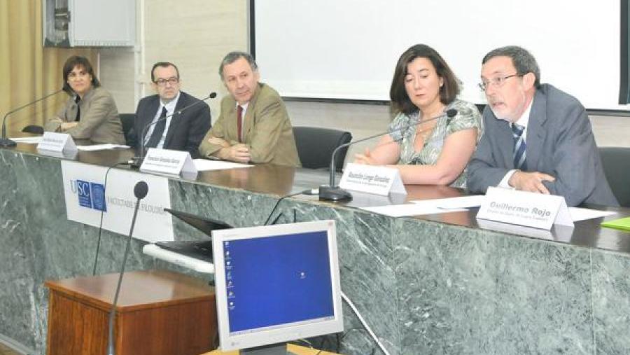 De esquerda a dereita, Mª José López, José Díez de Castro, Francisco González, Asunción Longo e Guillermo Rojo