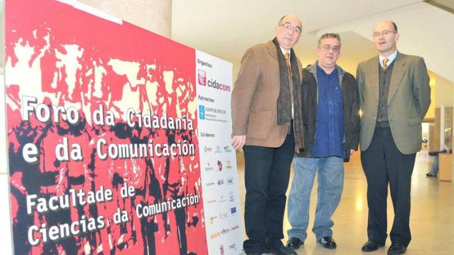 Francisco Durán, Marcelo Martínez e Joan Ribot momentos antes da inauguración do Foro