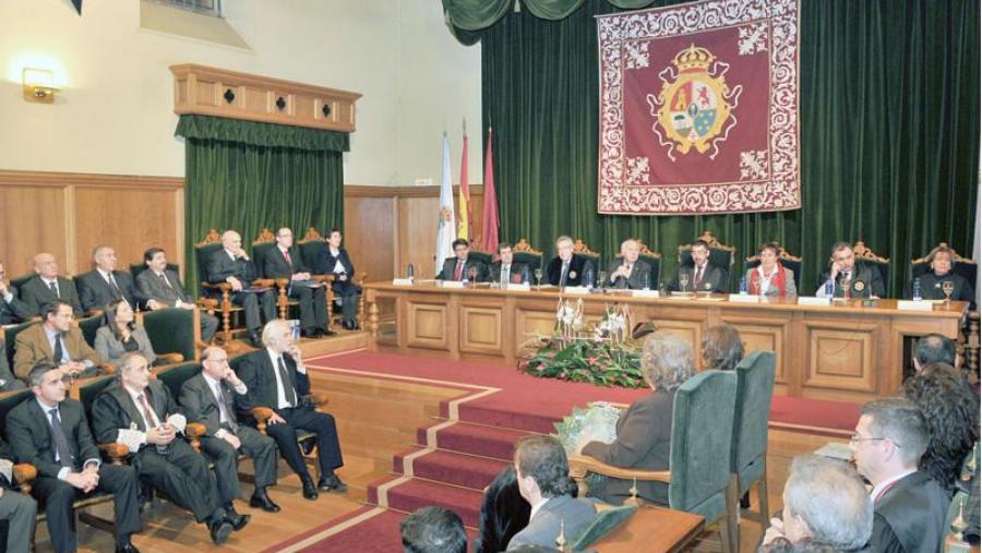 O Colexio de Fonseca da USC acolleu o acto organizado polo Colexio de Avogados de Santiago