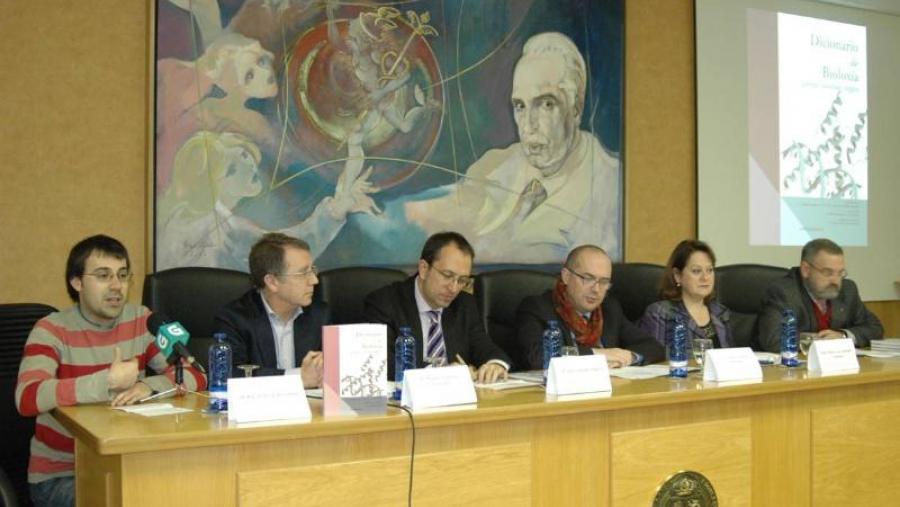 De esquerda a dereita, David Villar, Manuel González, Anxo Lorenzo, Javier Garbayo, Mª Luz González e Jaime Gómez