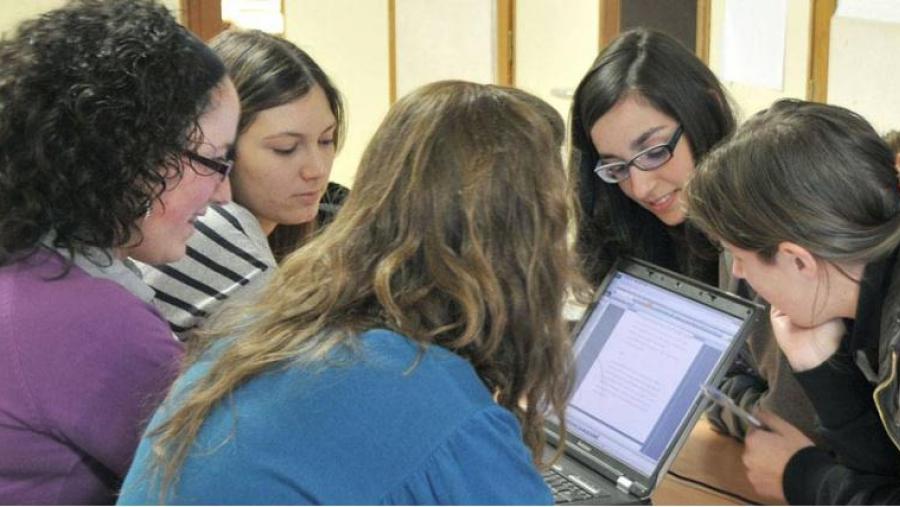 Os Premios María Barbeito de Educación en Galicia apostan polo impulso da innovación, a calidade educativa e a renovación pedagóxica