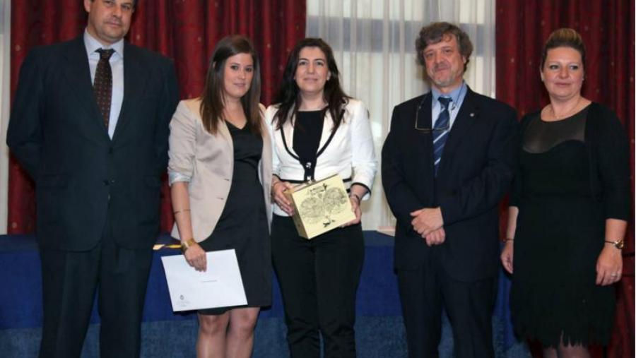 De esquerda a dereita, o secretario xeral do COITT, Fernando Laviña; a estudante Alicia Cañizares; a profesora da EPS María J. Iniesto; o decano de COITT, Andrés Díez; e a delegada territorial do...