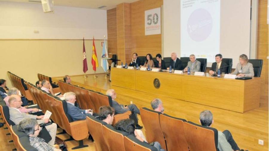 Mostran na USC experiencias de éxito no ámbito da transferencia de coñecemento matemático á industria