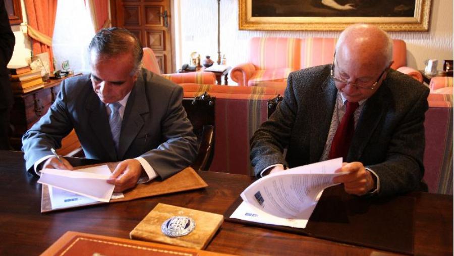 A USC establece lazos de cooperación coa Universidade Técnica do Norte de Ecuador