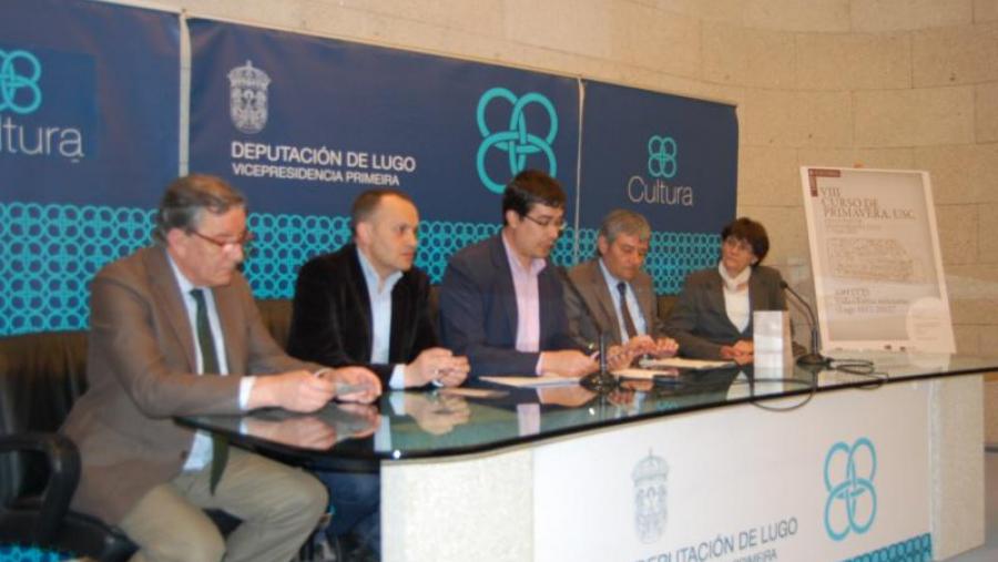 De esquerda a dereita, José Carlos Rodríguez Andina, Antón Bao, Mario Outeiro, Pedro García Herradón e Concepción Fernández, durante o acto de presentación do VIII Curso de Primavera da USC en Lugo...