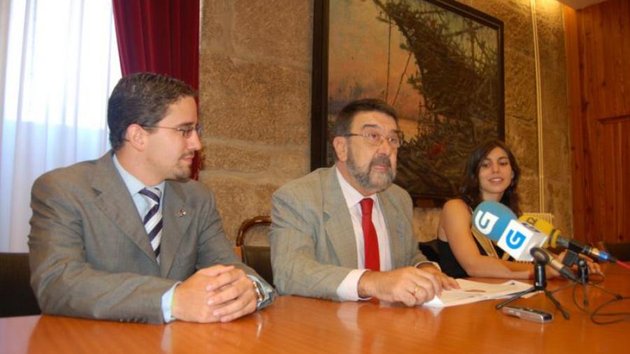 De esquerda a dereita, Andrés Marín, Juan Gestal e Miriam Blanco