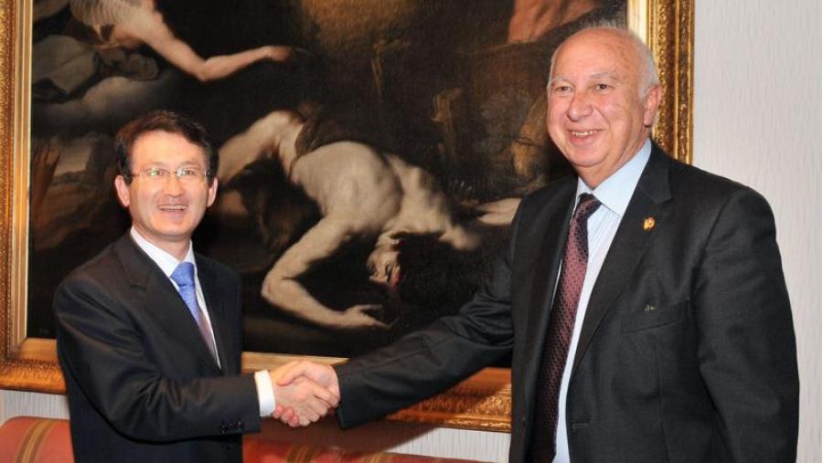 O reitor recibiu ao embaixador de Corea do Sur