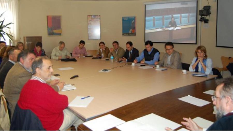 Asistentes á reunión anual dos decanos e directores dos centros da USC, celebrada na Facultade de Formación do Profesorado de Lugo