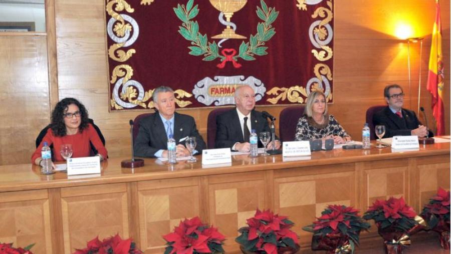 De esquerda a dereita, Carolina González Criado, Isaac Arias Santos, Juan Casares Long, Isabel Sández Macho e Perfecto Paseiro Losada. Foto: Santi Alvite