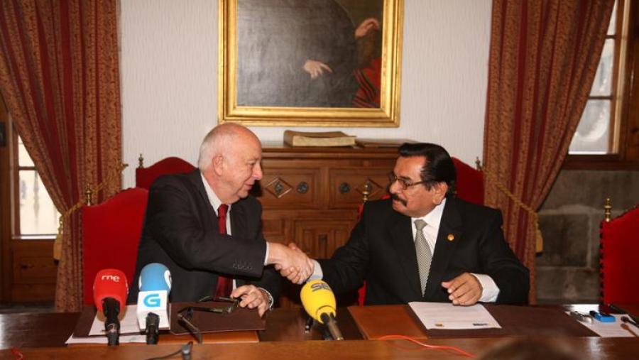 A USC e a Universidade Nacional ‘San Luis Gonzaga’ de Ica cooperarán nos ámbitos cultural, científico e pedagóxico
