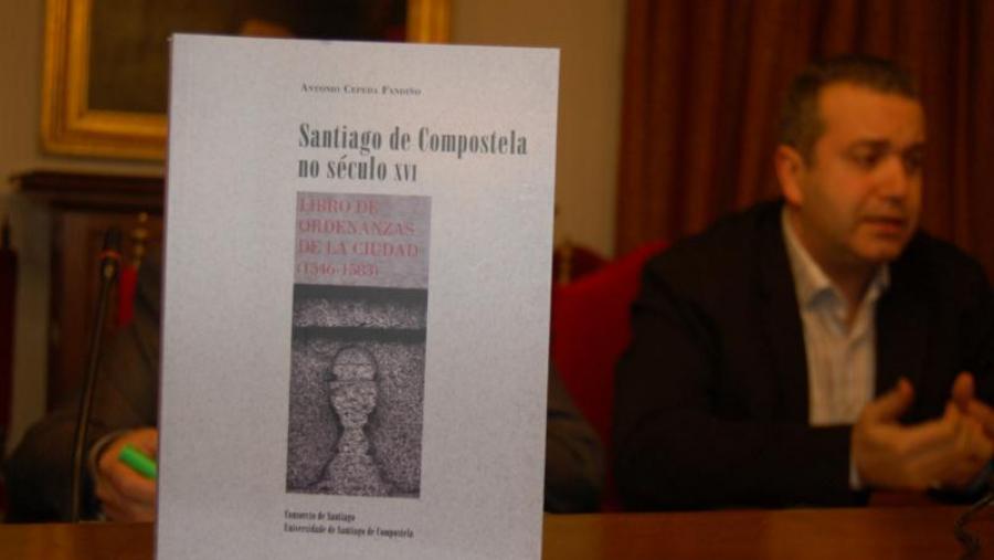 O libro é autor de Antonio Cepeda, profesor de Xeografía e Historia en educación secundaria. Foto: Alfonso-Servimav