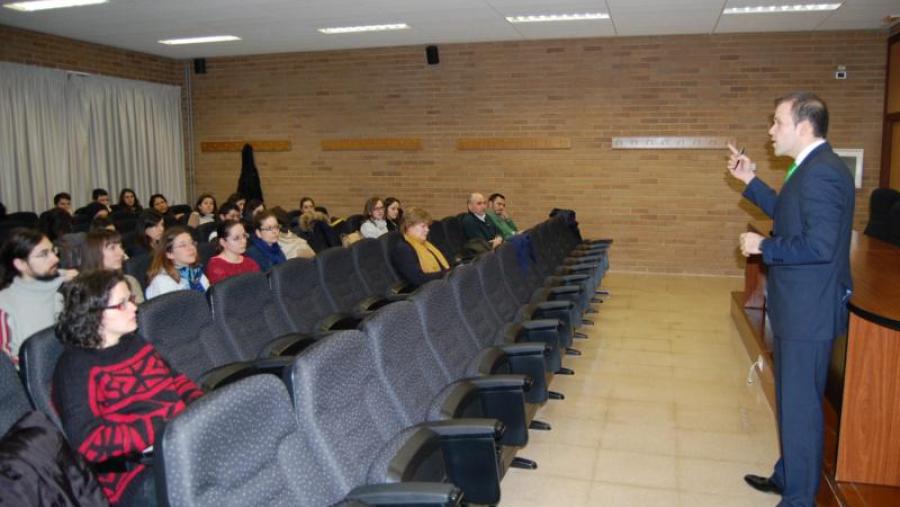 Felipe García Rey, durante a súa intervención na xornada de motivación 'Véndete', celebrada na Facultade de Administración e Dirección de Empresas