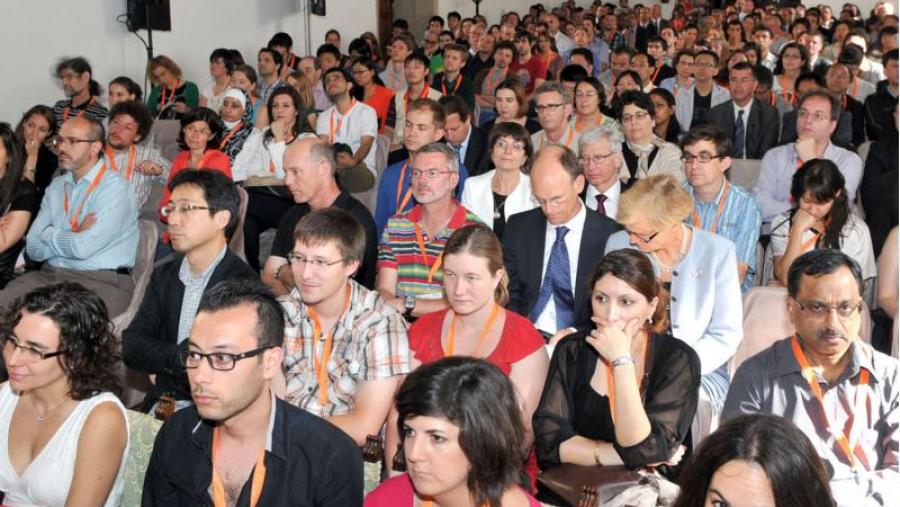 Ao congreso asisten 800 especialistas de 55 países (Foto: Santi Alvite)