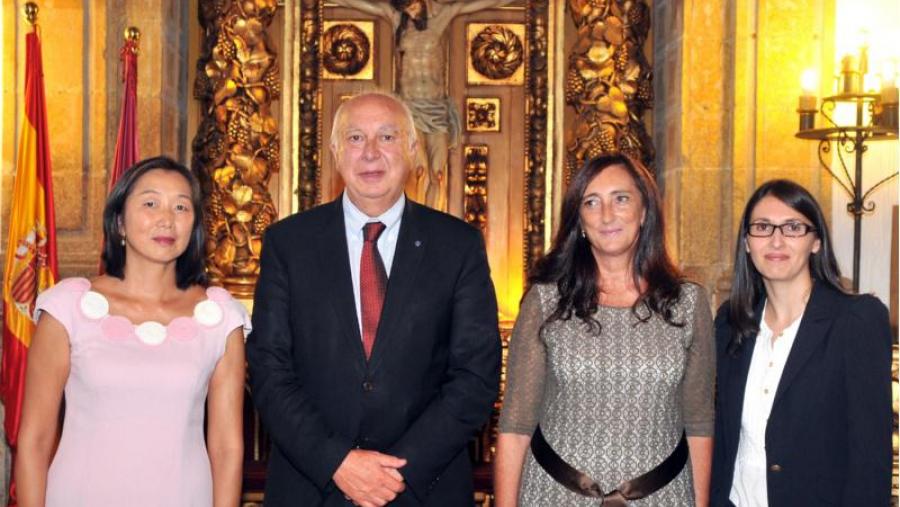 De esquerda a dereita, Josefina Ling, Juan Casares, Victoria Otero e Rosa Crujeiras (Foto: Santi Alvite)