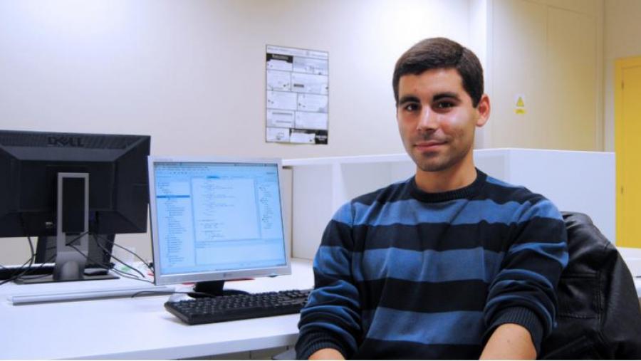 O investigador Alejandro Ramos é un dos galardoados cos premios de investigación da Deputación de Pontevedra