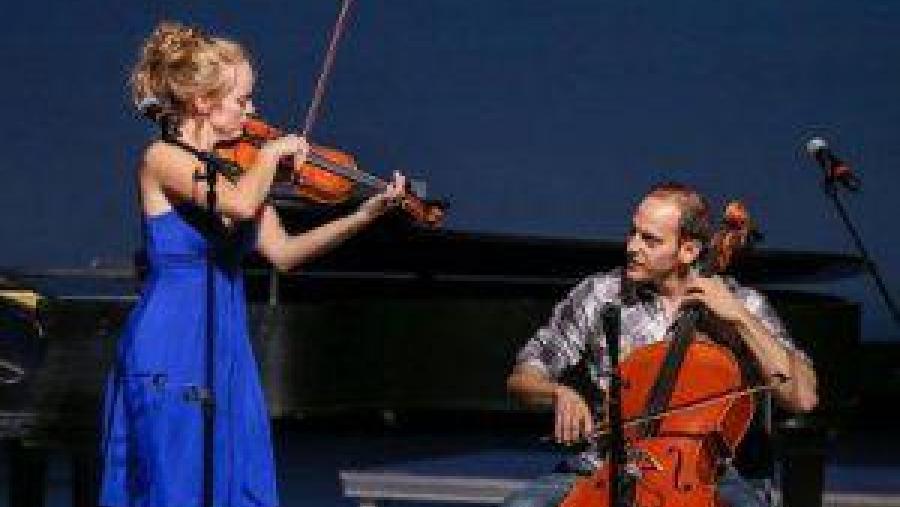 Hanneke Cassel e Mike Block, nunha actuación