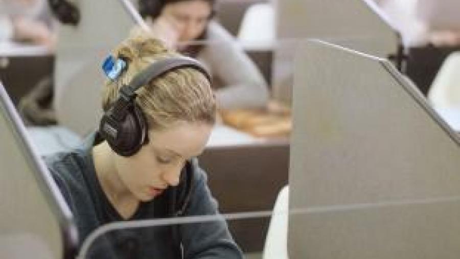 Aberta ata o día 30 a matrícula dos cursos do Centro de Linguas Modernas