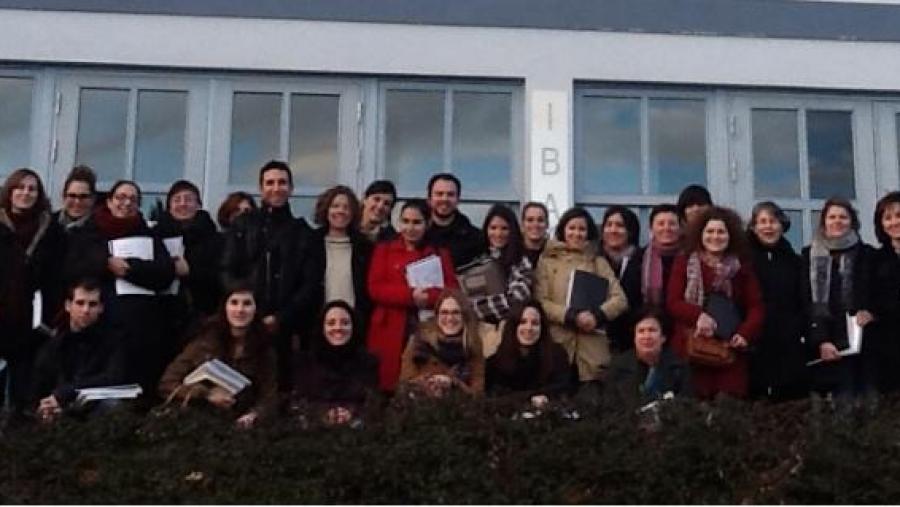 Asistentes ao curso básico oficial de PECs celebrado no Ibader