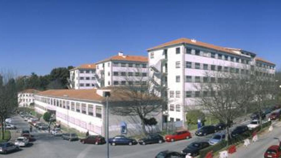 Quince tituladas e titulados da USC sitúanse entre os 90 mellores resultados do exame da convocatoria de Farmacéutico/a Interno Residente