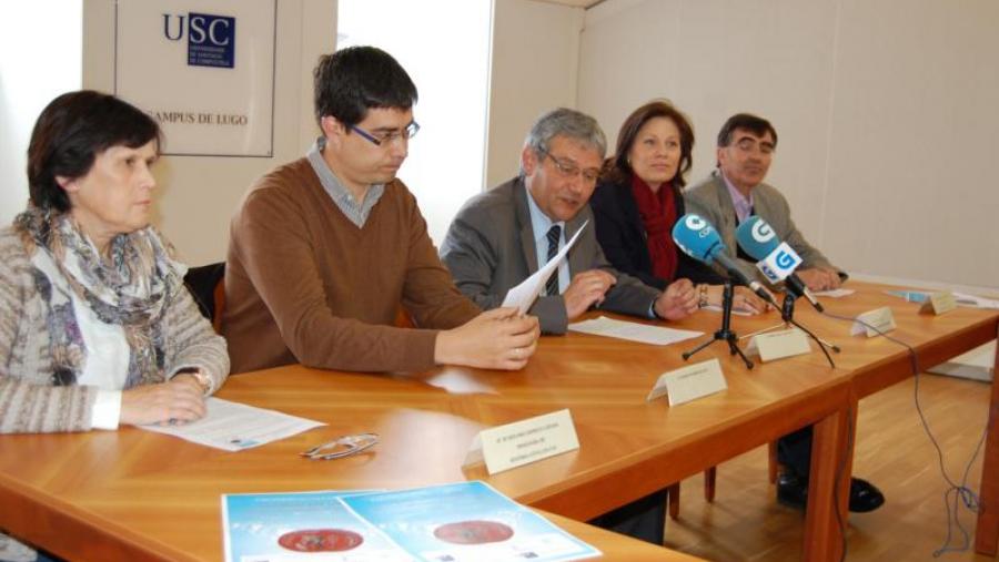 Dopico, Outeiro, García Herradón, Anderson e Villanueva, na presentación do coloquio internacional sobre Augusto