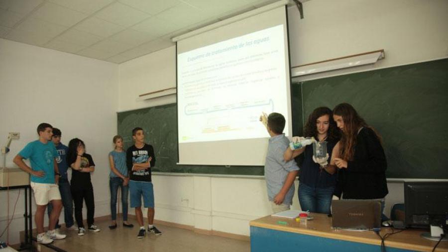 Este xoves remataron os Campus Científicos de Verán 2014 (Foto: SERVIMAV-USC)