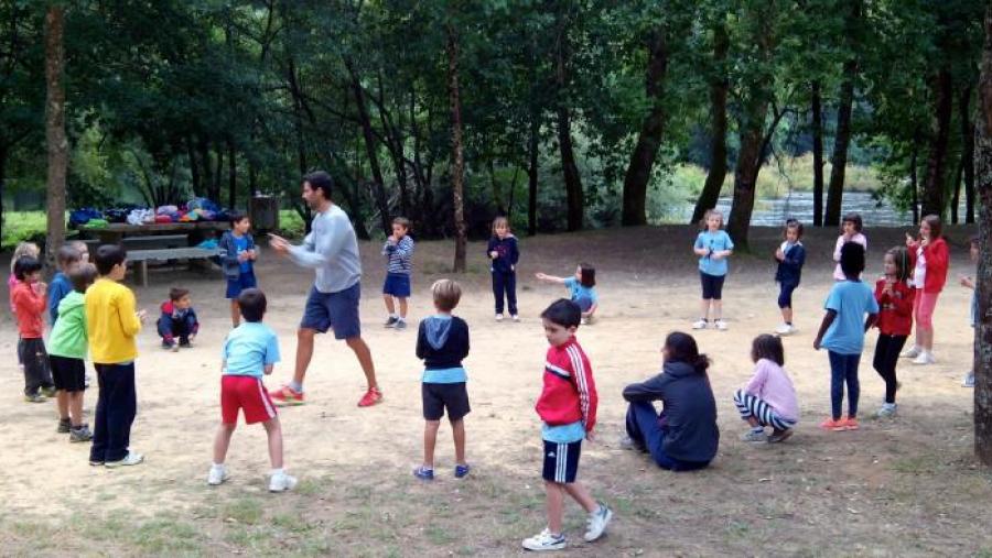 O programa de actividades incluía diferentes actividades deportivas, lúdicas e culturais