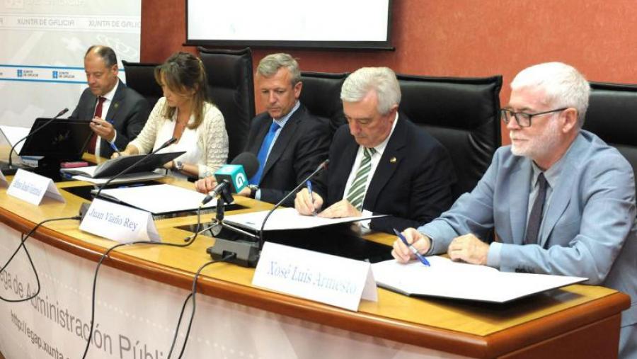 O persoal de administración e servizos das tres universidades galegas terá ao programa formativo da EGAP