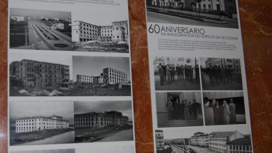 Paneis das obras do edificio instalados no vestíbulo da Facultade de Formación de Profesorado de Lugo