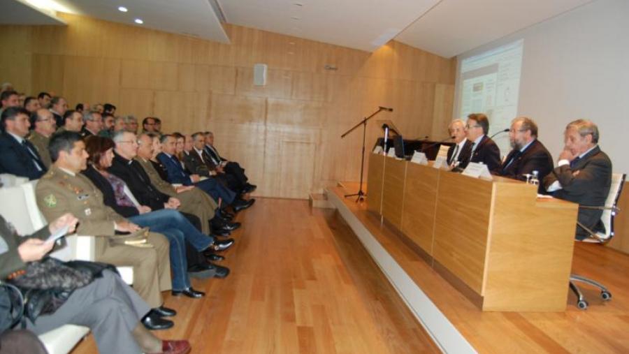 Sesión de nomeamento de novos Membros de Honra da Asociación Castiñeiro e Nogueira