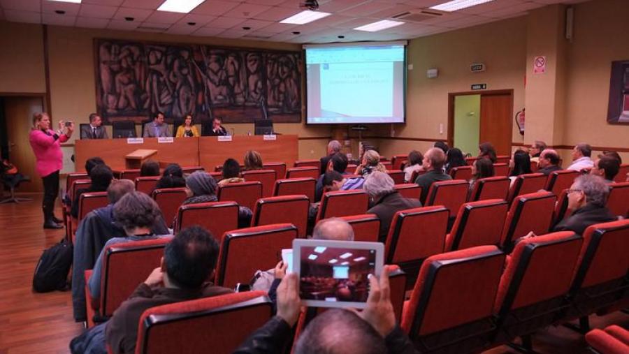 Na USC analizaron os escenarios económicos de Brasil e España