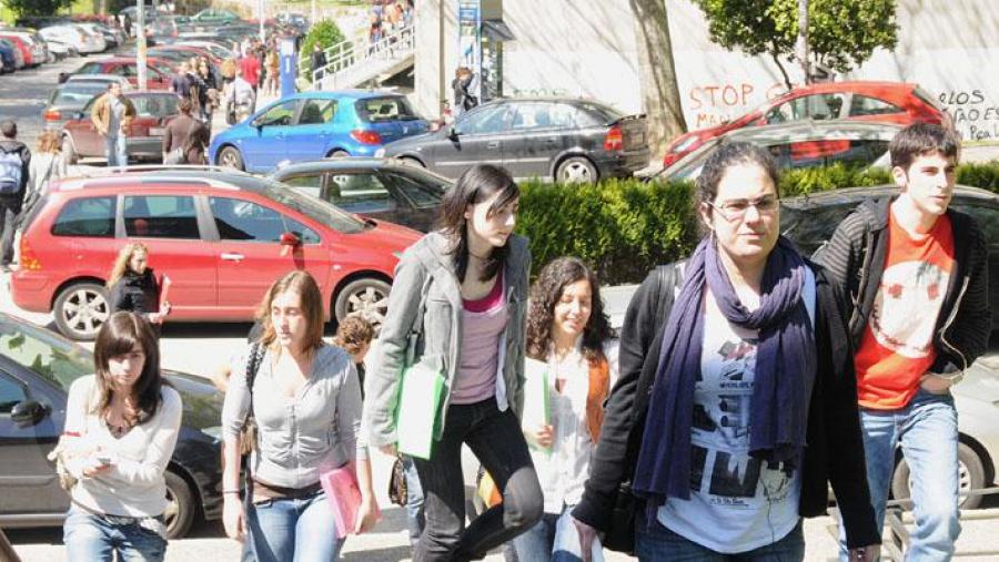 Os titulados e tituladas pola USC en Farmacia, Medicina, Veterinaria e Odontoloxía terán o nivel de máster no EEES