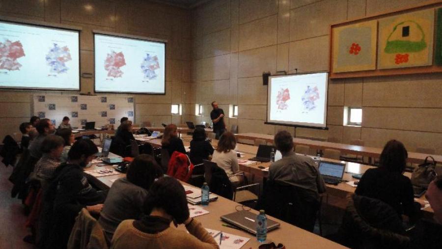 Expertos internacionais revisan na USC as novas metodoloxías estatísticas con aplicación nos ámbitos da biomedicina, bioloxía e a economía