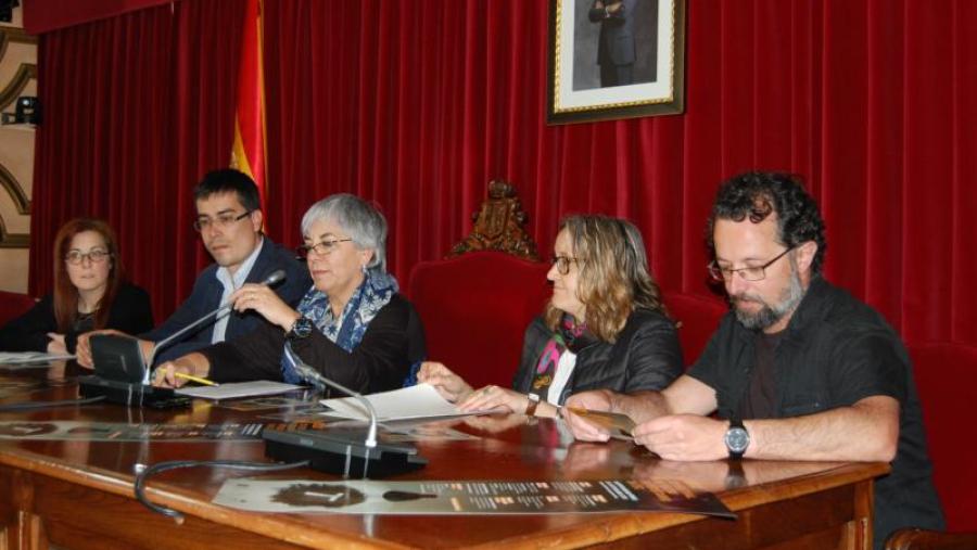 Lugilde, Outeiro, Basadre, Silva e Salgueiro, na presentación do XXI Festival de Teatro Universitario