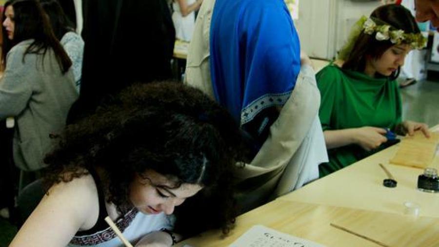 Imaxe do obradoiro de caligrafía (Foto: SERVIMAV-USC)